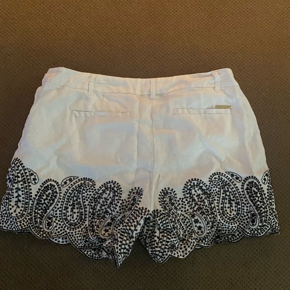 Women’s Michael Kors Outfit - Picture 5 of 8